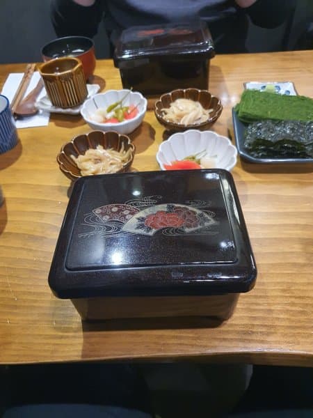 타마 8
